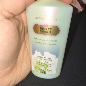 Secret Charm body lotion